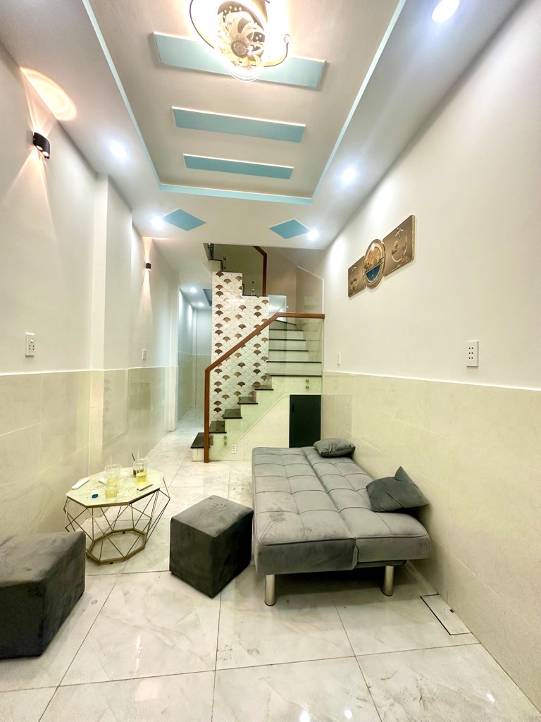 Bán nhà hẻm Lạc Long Quân, Phường 5 Quận 11 - 25m2 - 2.95 tỷ